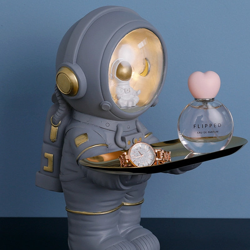 Astronaut Resin Key Tray – Spaceman Storage Sculpture for Home Decor - Image 4