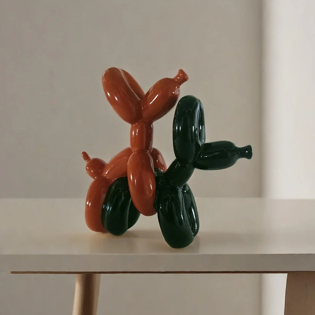 Tenacious Balloon Dogs Statue - Image 12
